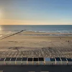 Lägenhet Knappe Met Subliem Zeezicht! Oostende