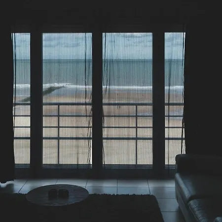 Knappe Met Subliem Zeezicht! * Ostende