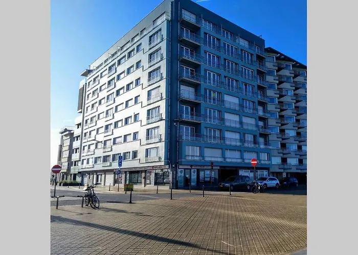 公寓 Knappe Met Subliem Zeezicht!