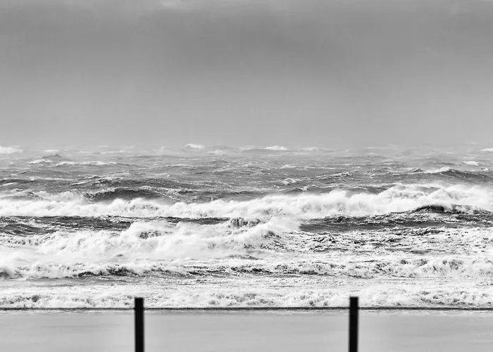 Knappe Met Subliem Zeezicht! 公寓