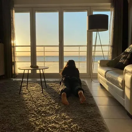 Apartment Knappe Met Subliem Zeezicht! *